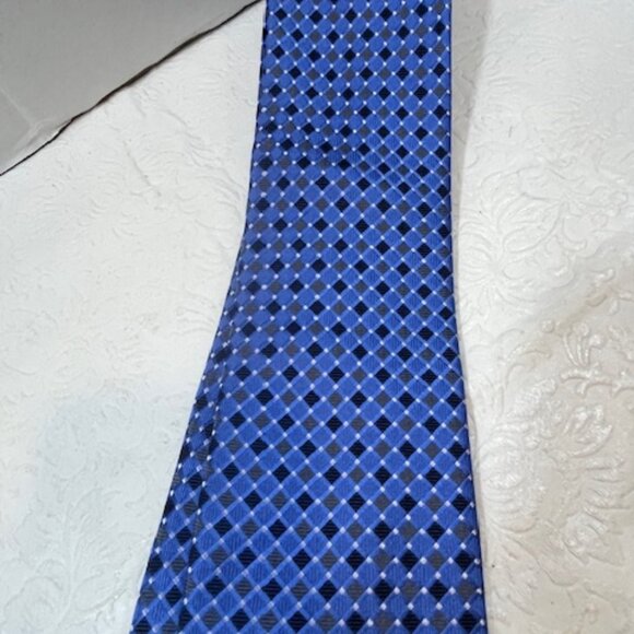 Donald J Trump Signature Collection Silk Necktie Blue NEW - Picture 5 of 6